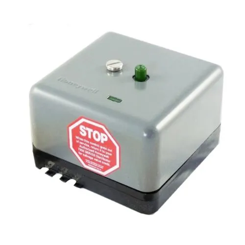 Bộ điều khiển đốt RA890F1304 Honeywell