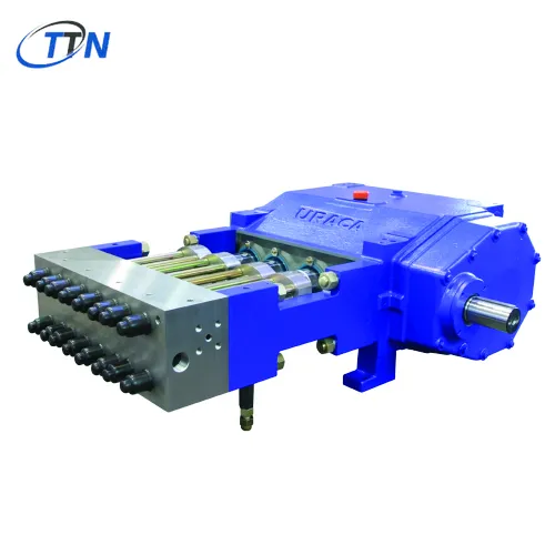 Bơm pít tông áp suất cao Quadruplex P4-70 URACA Việt Nam