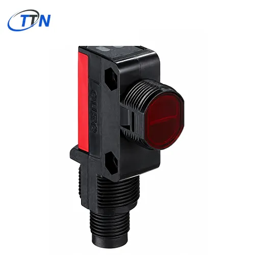 Cảm biến quang phản xạ gương phân cực Leuze PRK28/4P-M12