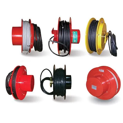 Cuộn cáp CWR4420P-X Reeltec