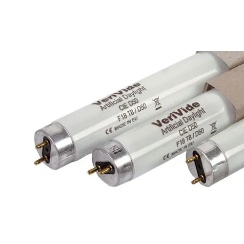 Đèn “nhân tạo” VeriVide D50. - Osram Color Proof D50 “Artificial Daylight” VeriVide