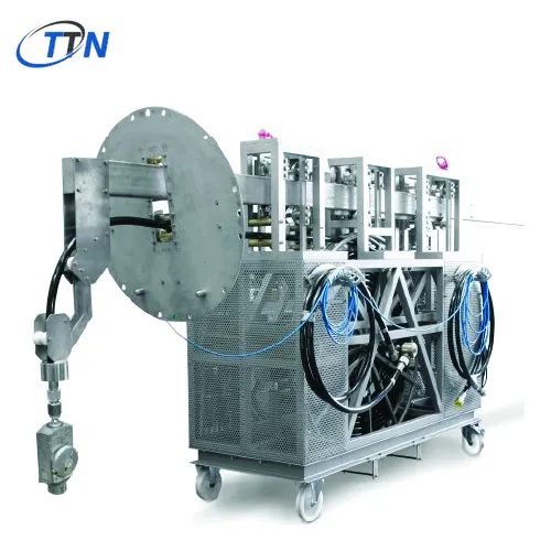 Máy cuộn có chức năng phun ngang - di động URACA Việt Nam
