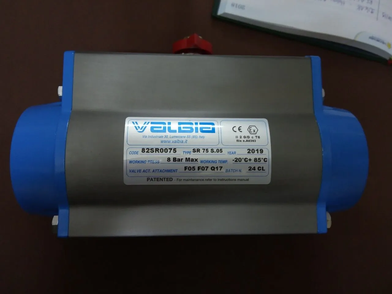 Pneumatic Actuator Type: 82SR0075; Model: SR75 S.05